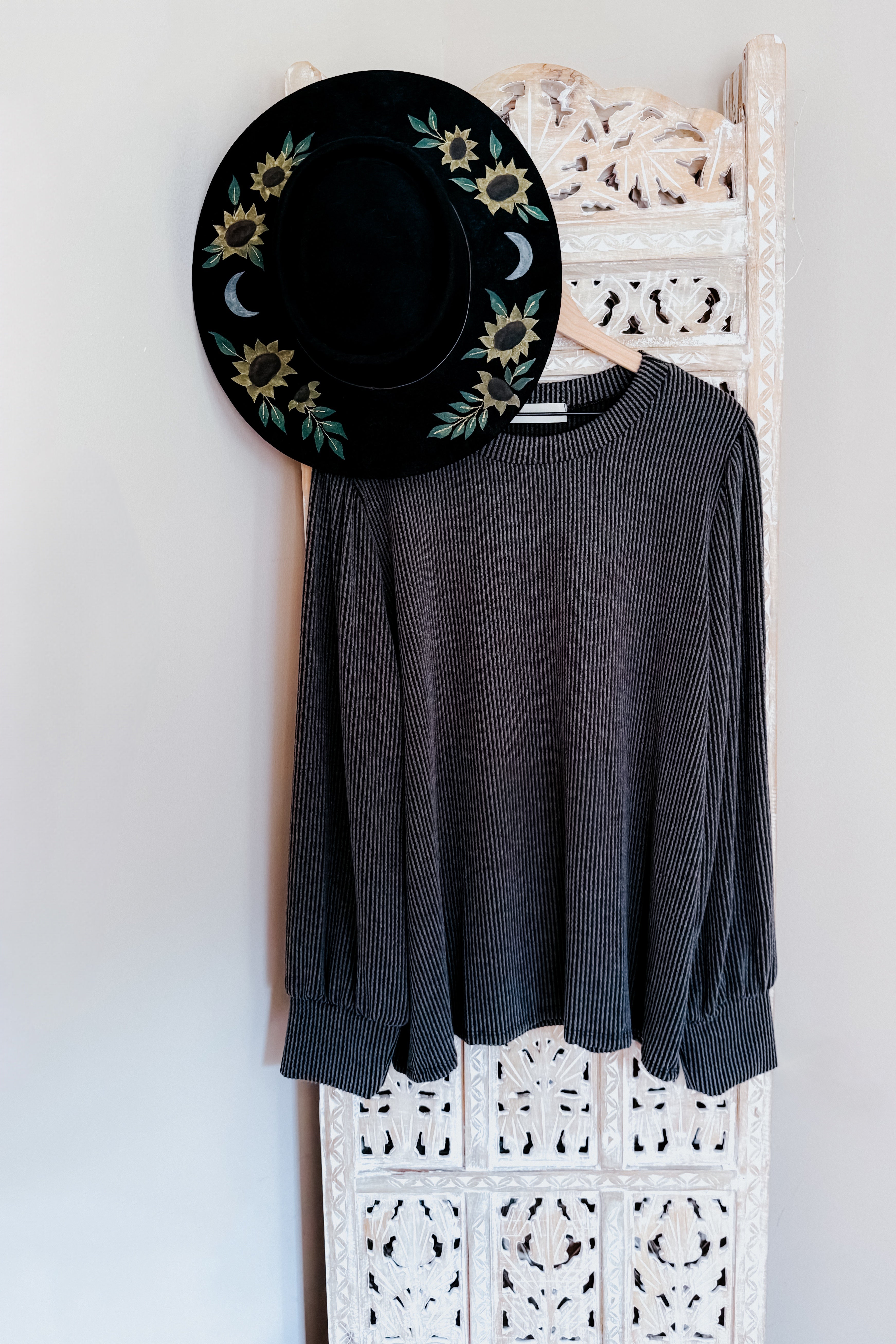 A Million Reasons Rib Knit Mineral Wash Long Sleeve Top • Charcoal