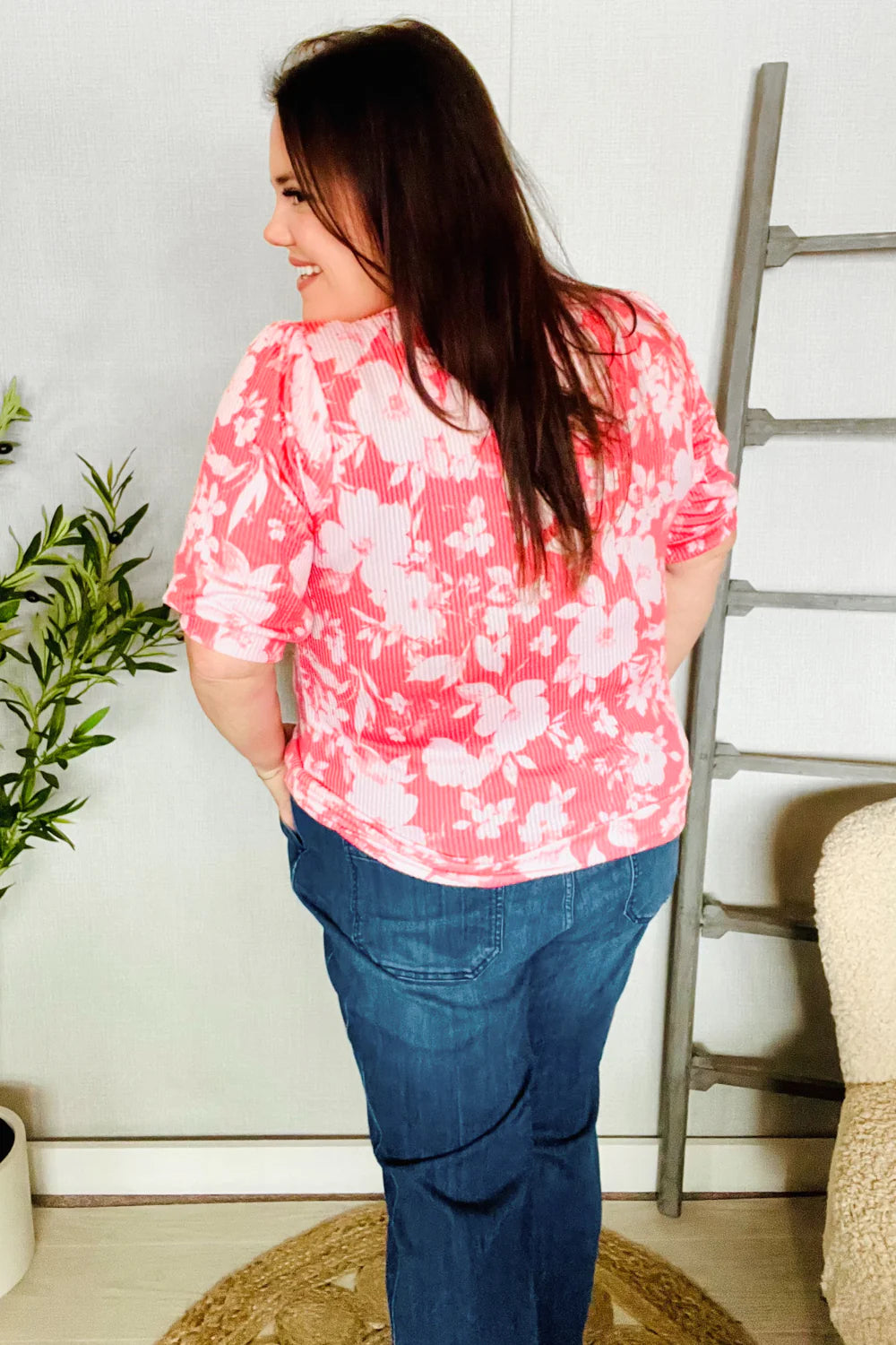 You Heard It Puff Sleeve Floral Top • Coral