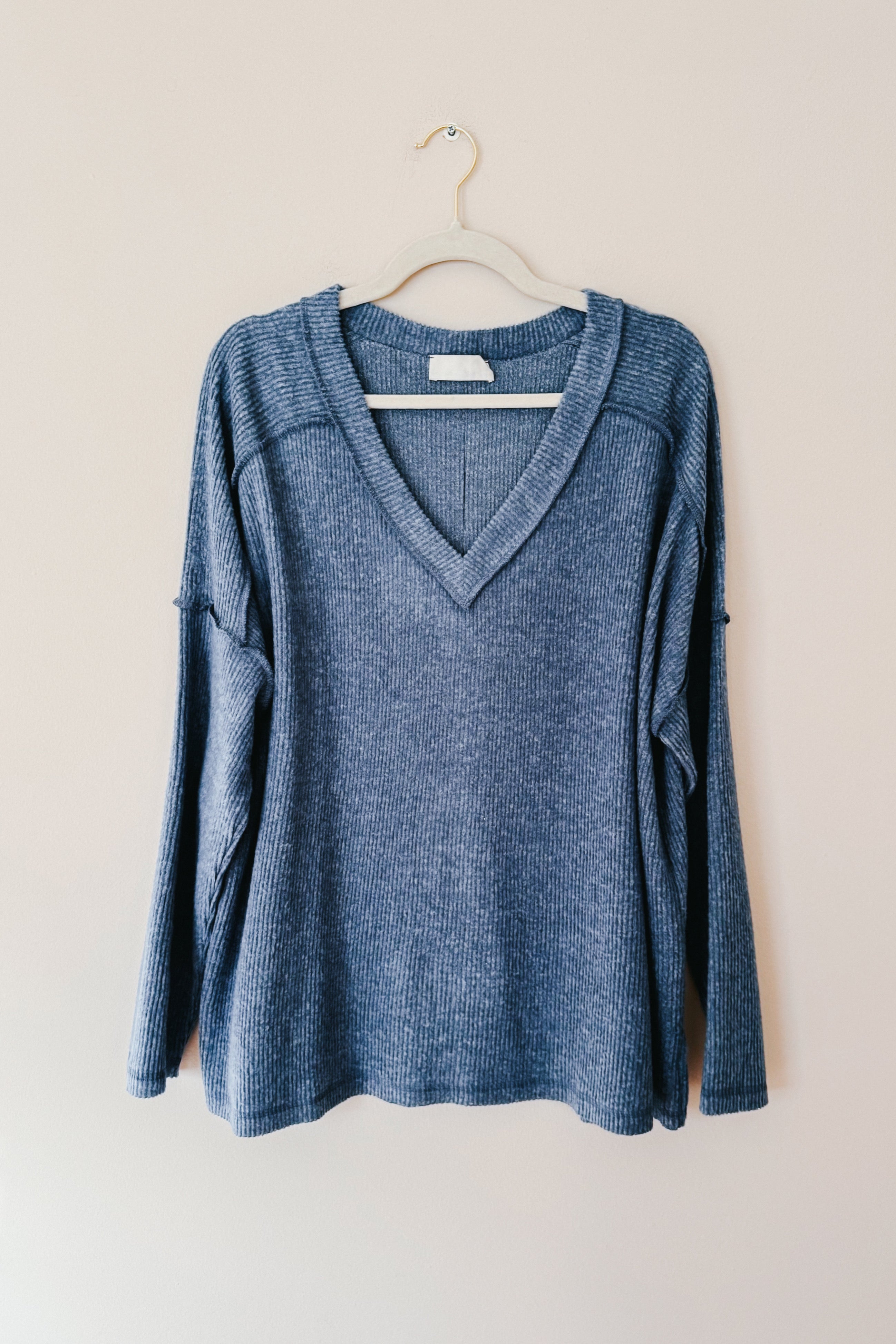 Basically Freezing Brushed Hacci Top • Dusty Blue