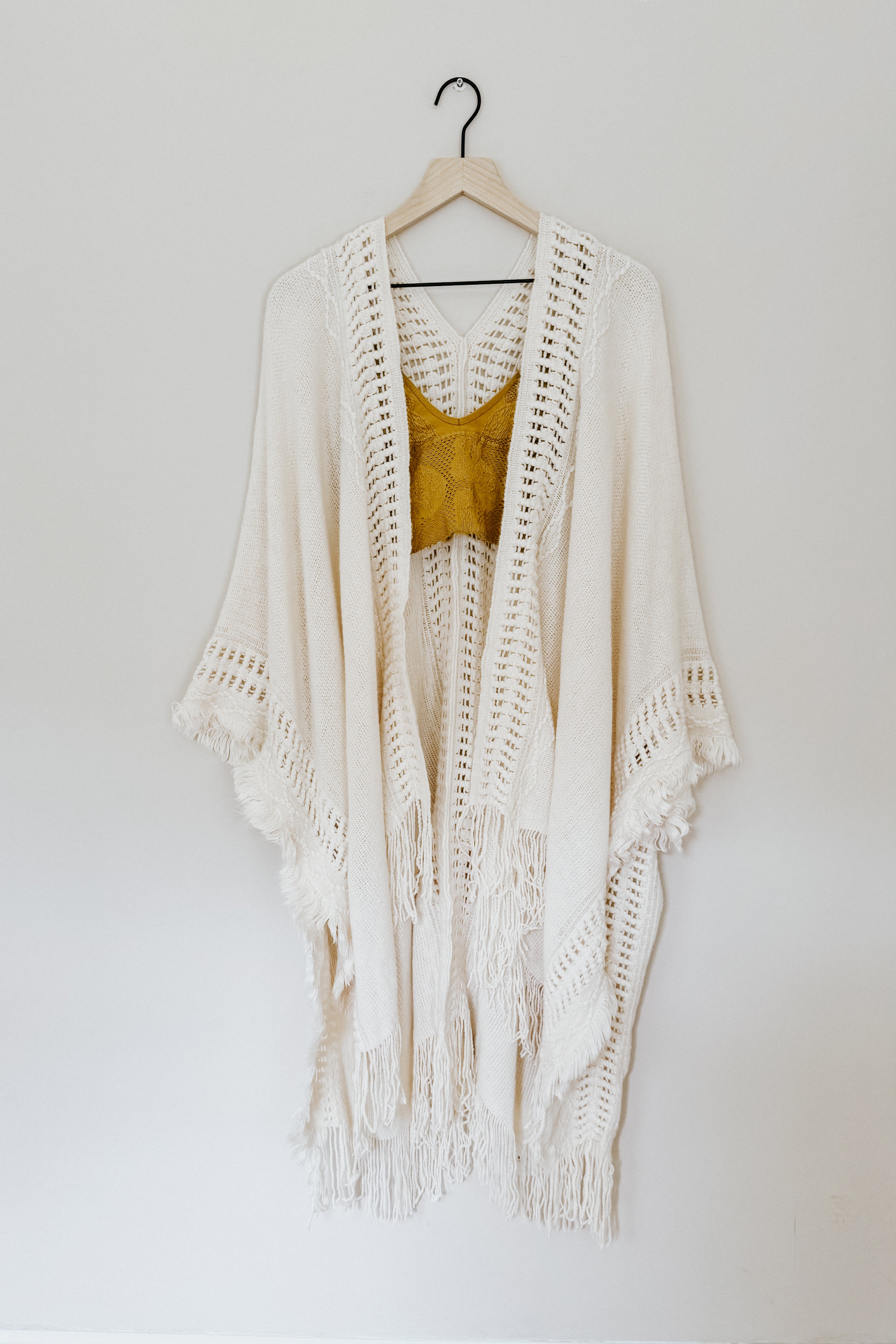 Faye Frayed Border Bohemian Ruana • Cream