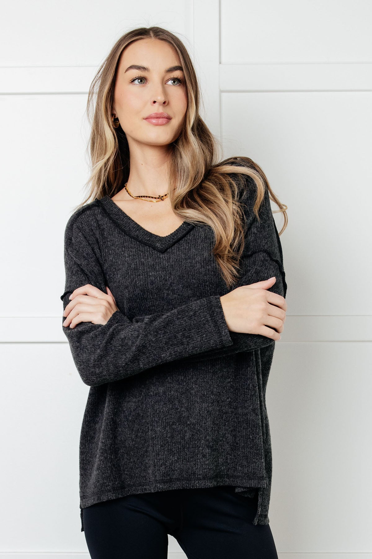 Basically Freezing Brushed Hacci Top • Black