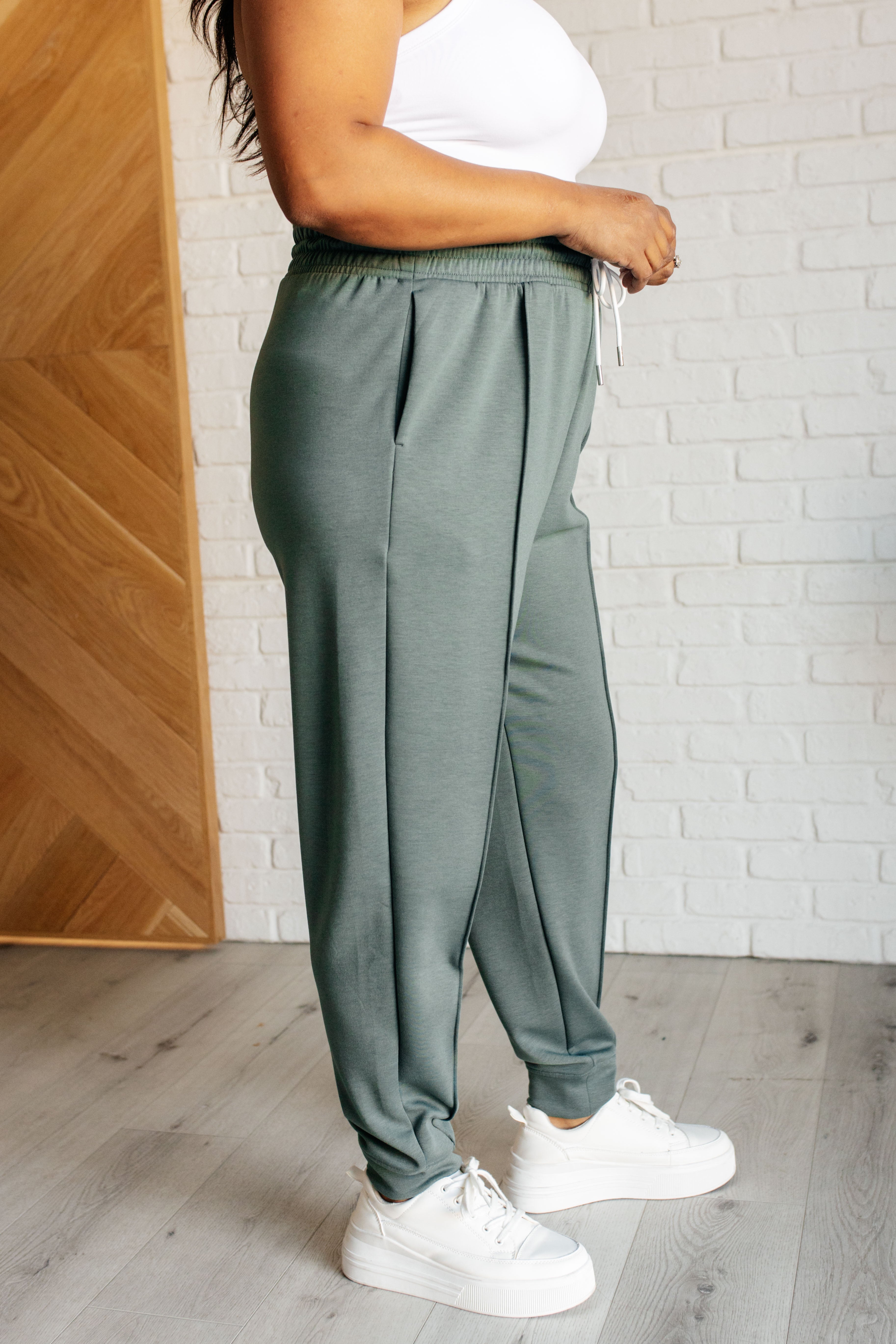 Center Seam Scuba Joggers • Ash Jade