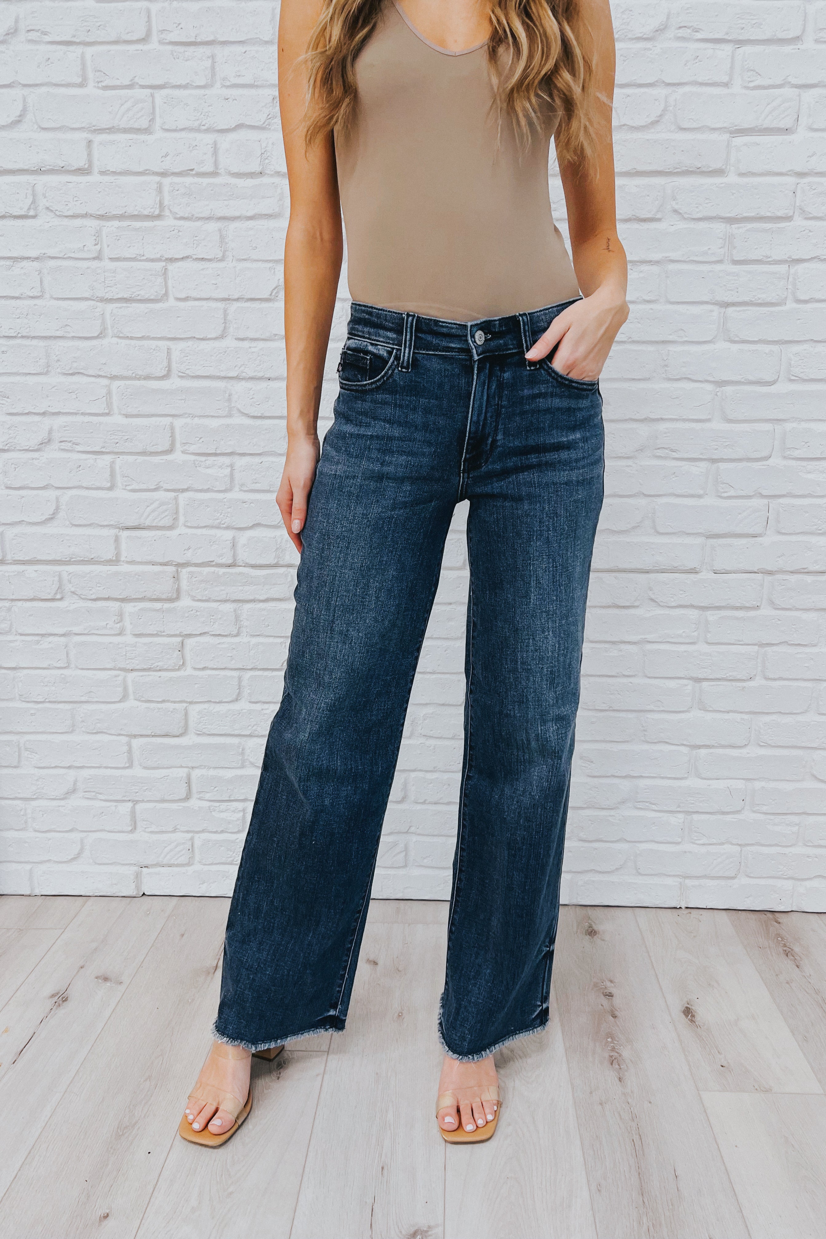 Addie Mid Rise Vintage Wash Wide Leg Jeans