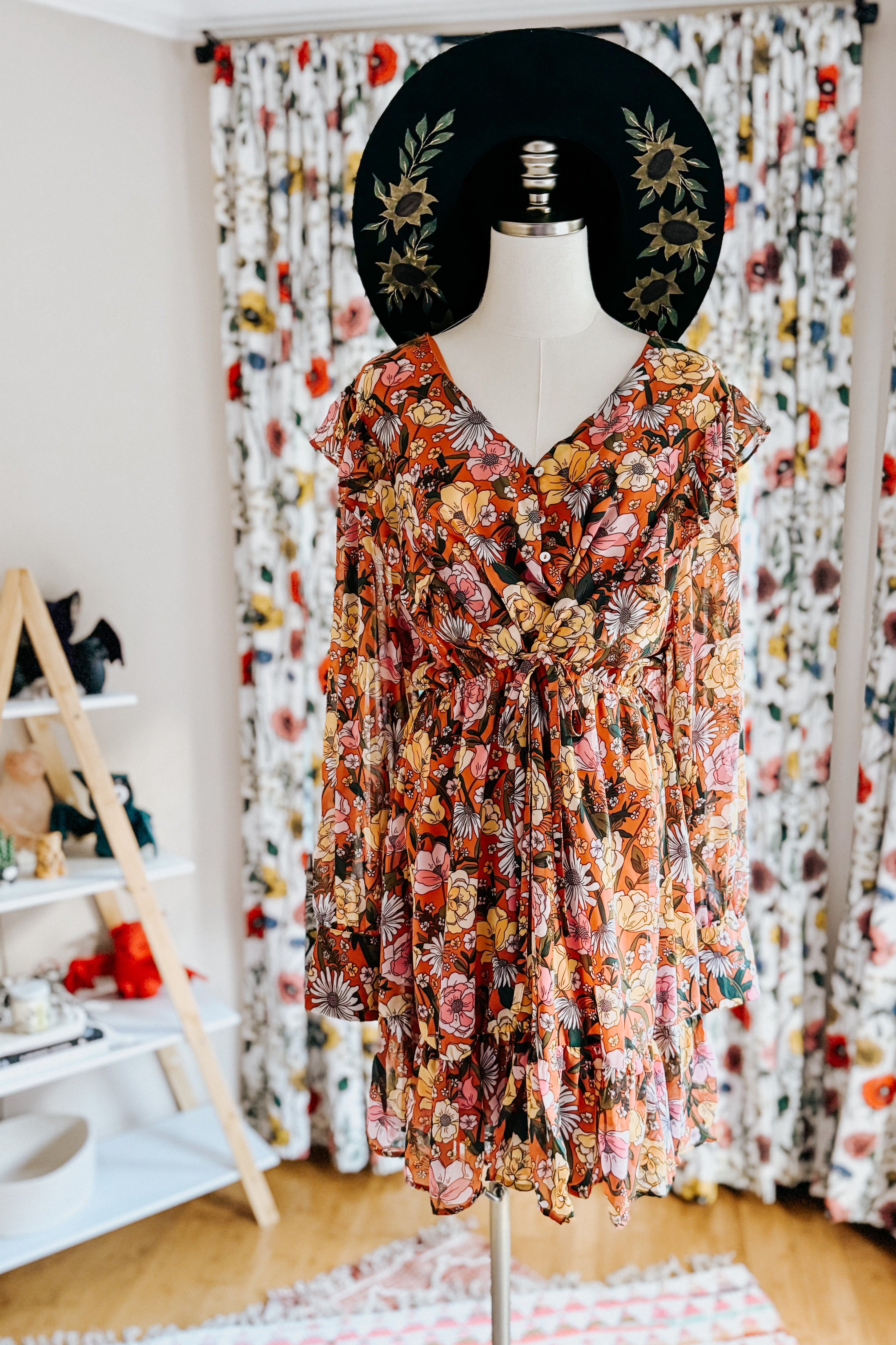 So Long, Farewell Balloon Sleeve Floral Dress