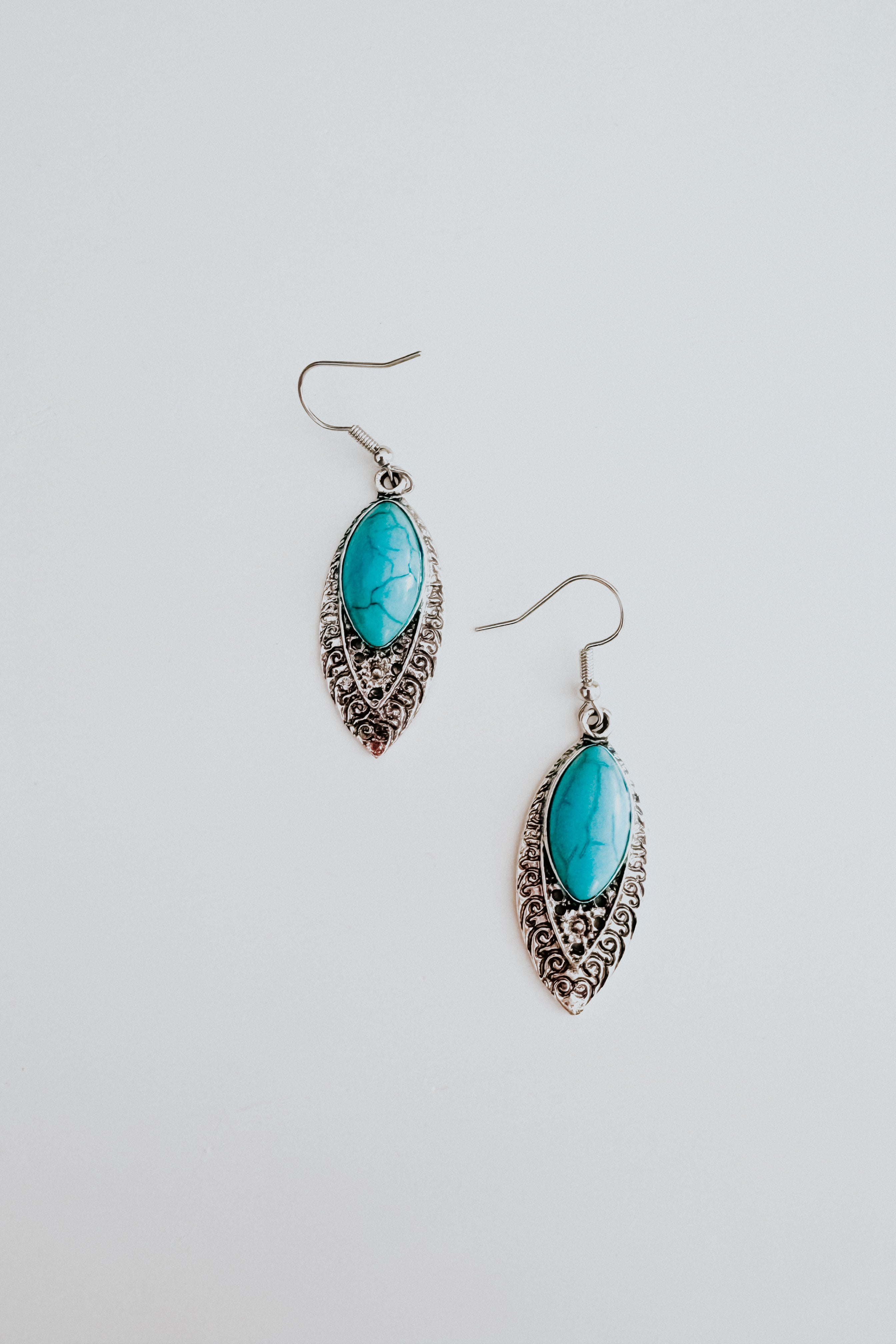 Via Vintage Engraved Turquoise Earrings