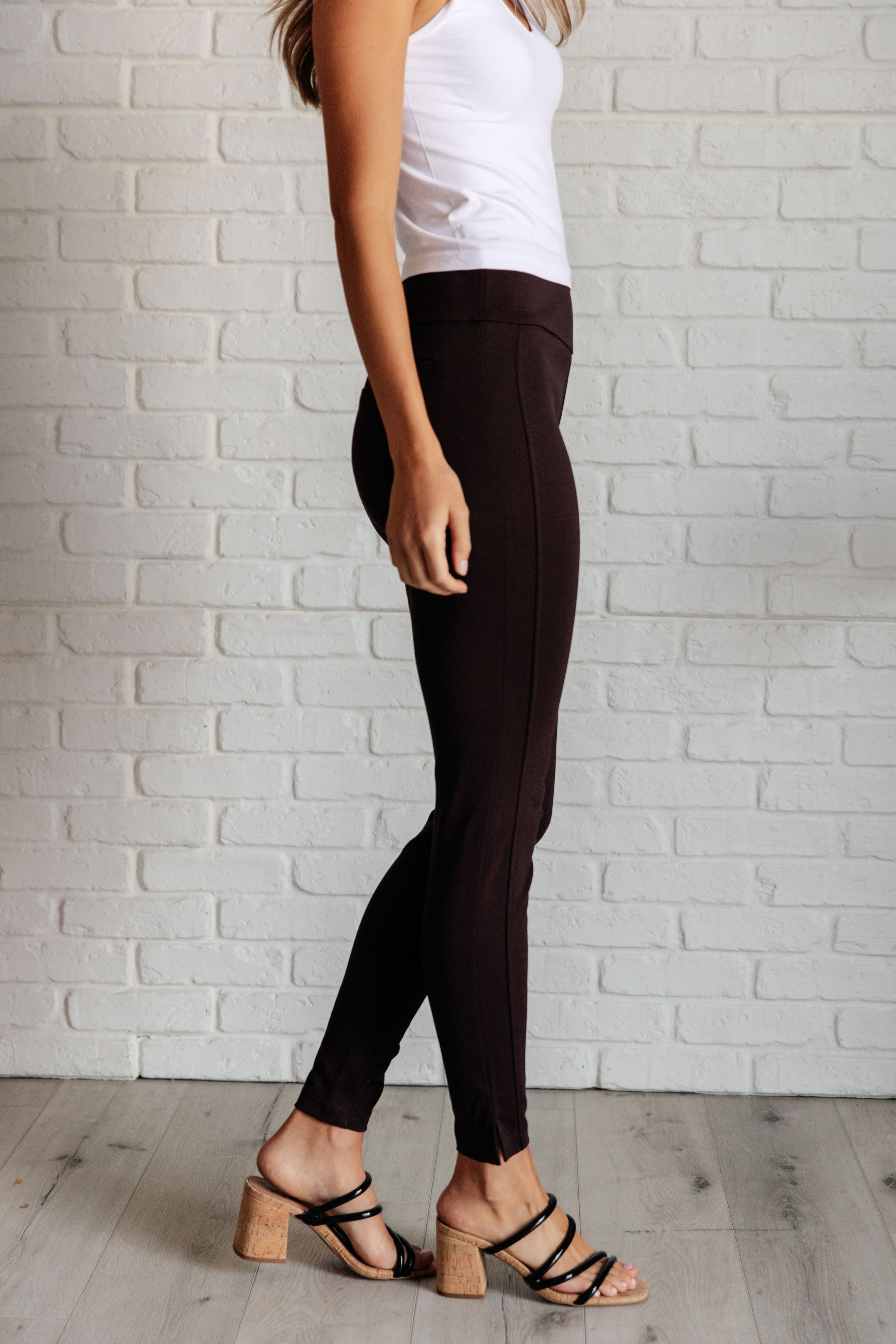 Magic Skinny 28" Pants • Chocolate