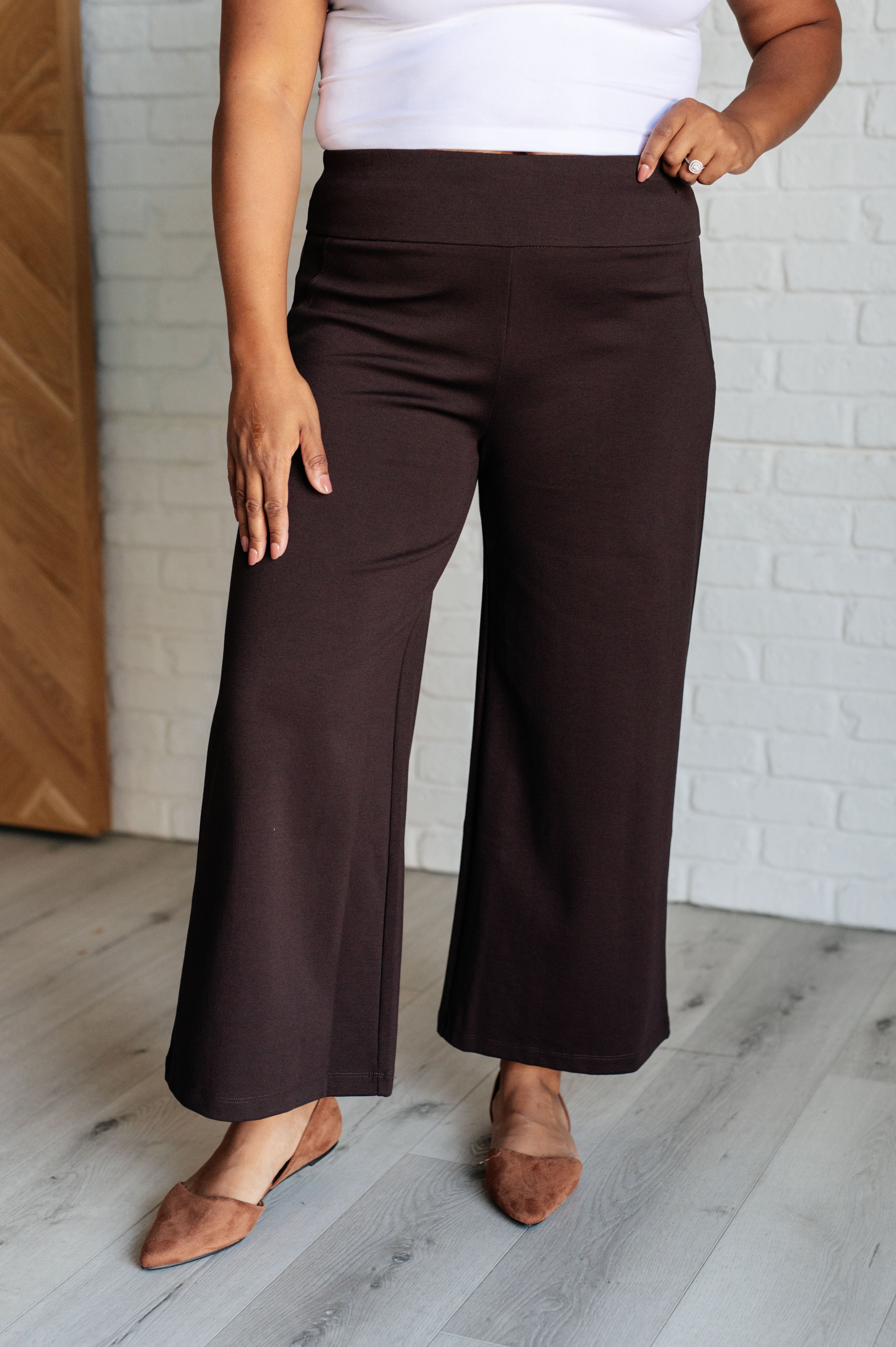 Magic Wide Leg Crop Pants • Chocolate