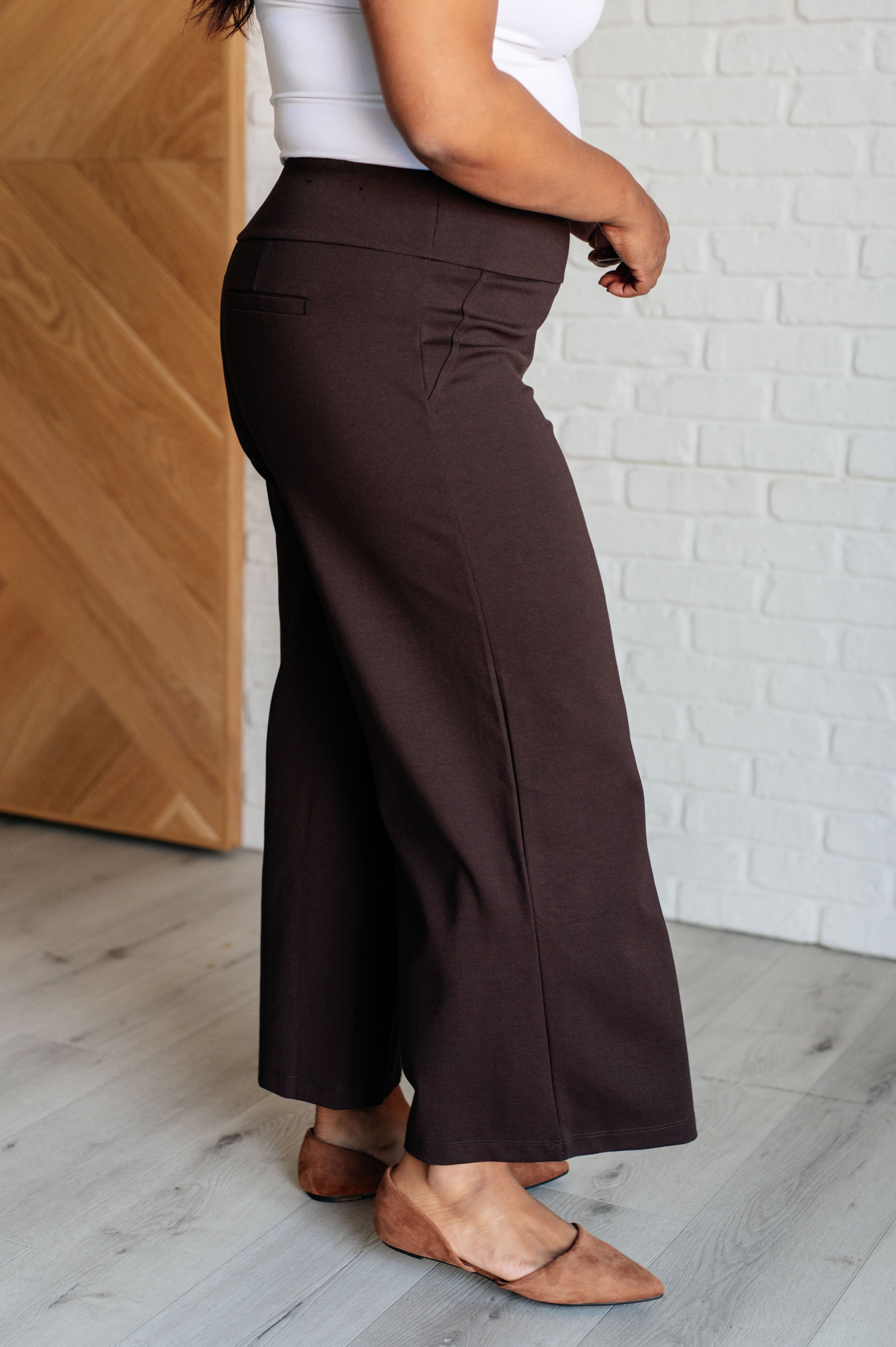 Magic Wide Leg Crop Pants • Chocolate