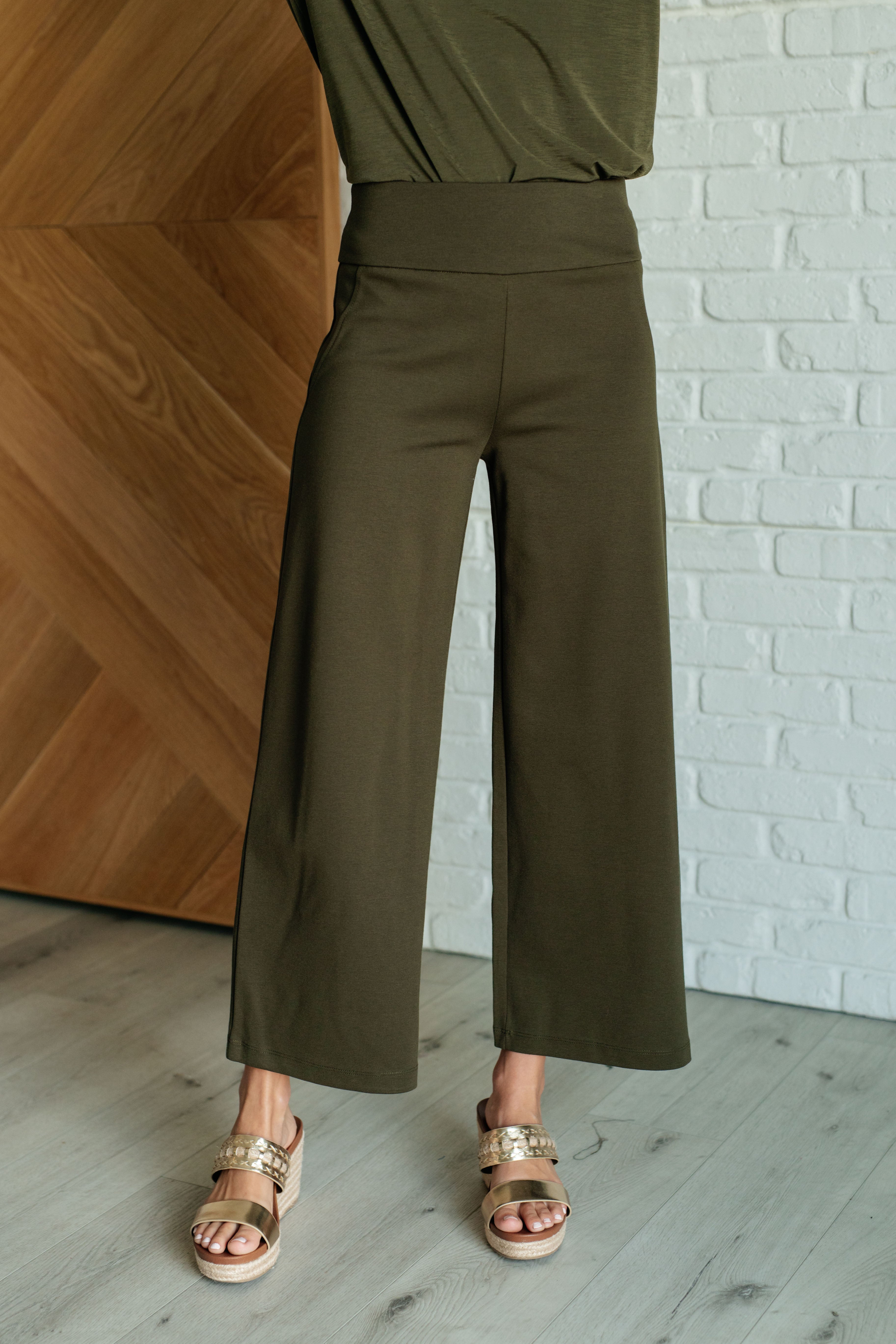 Olive wide leg cropped pants best sale