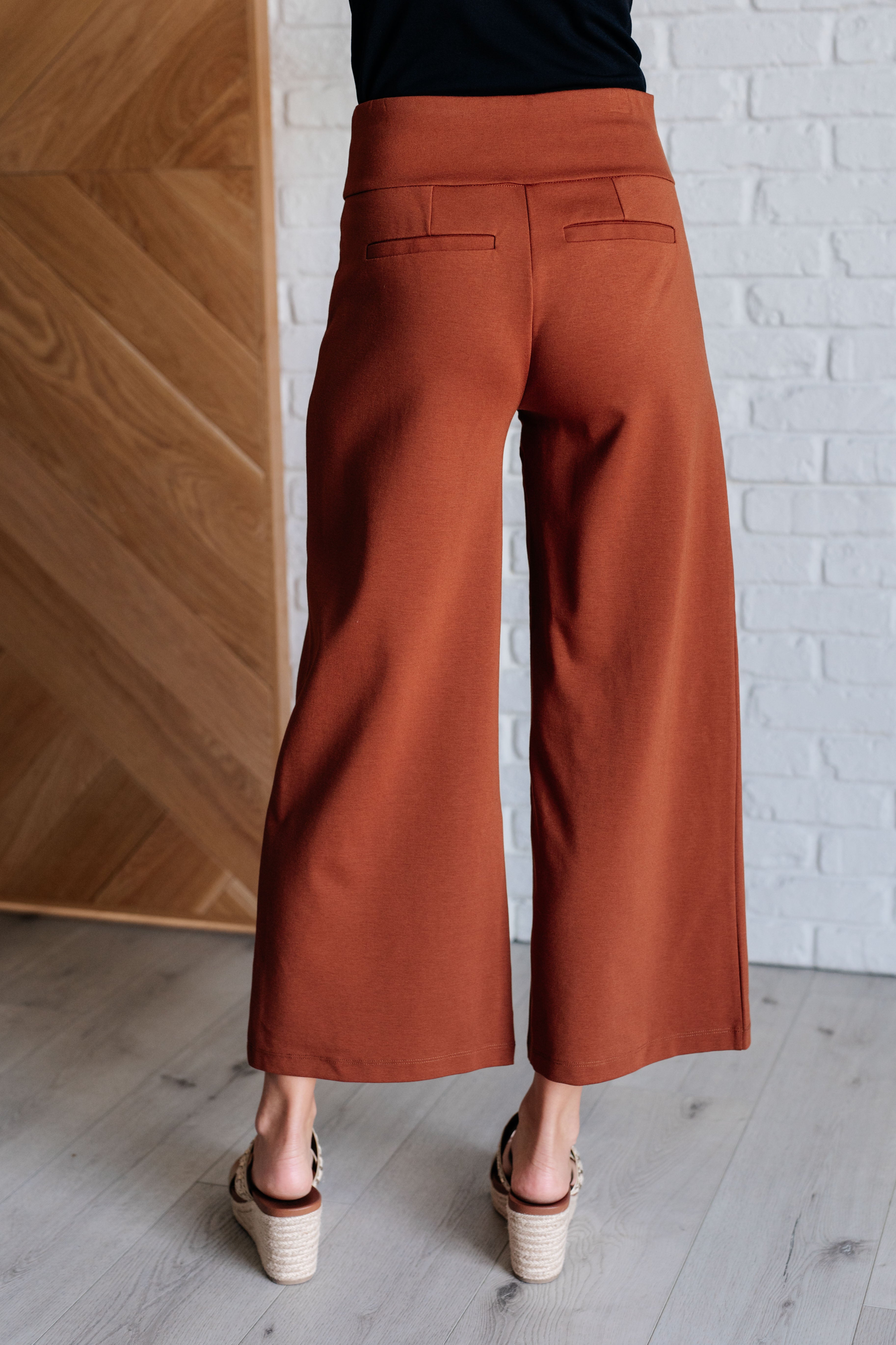 Magic Wide Leg Crop Pants • Rust