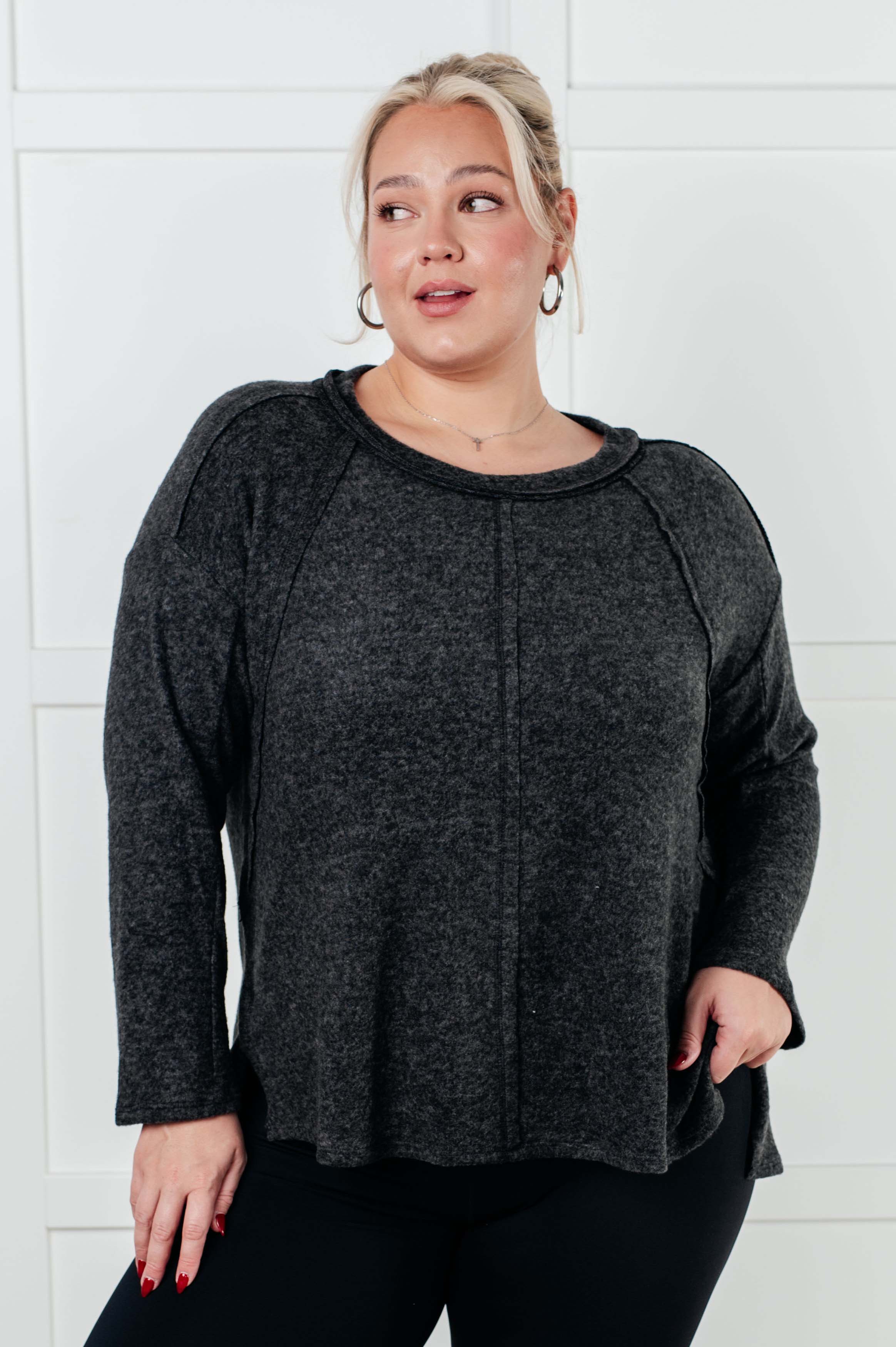 Simple Silhouette Brushed Hacci Sweater • Black