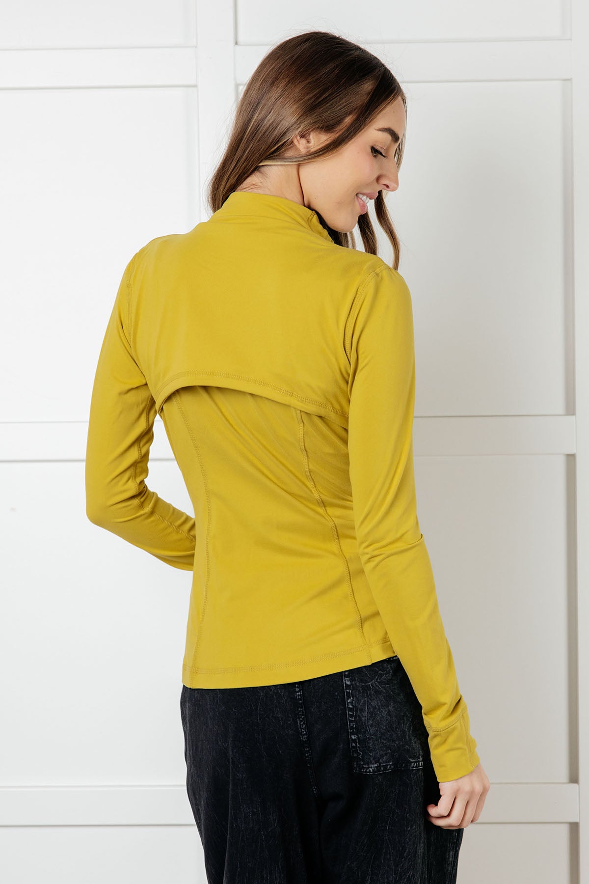 Staying Swift Activewear Jacket • Yellow Pear