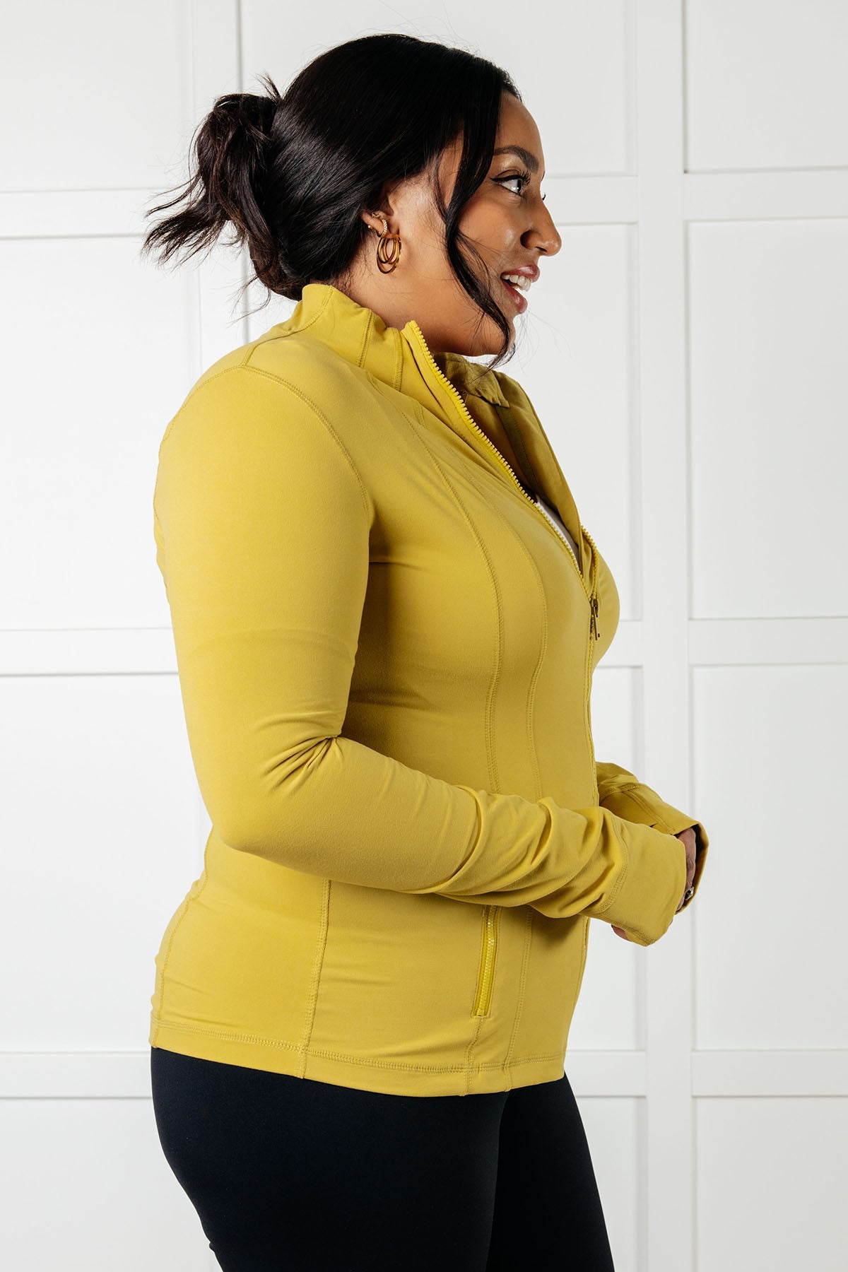 Staying Swift Activewear Jacket • Yellow Pear