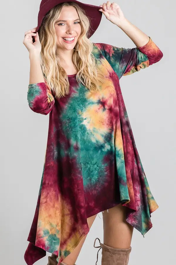 Make Your Move Ruby Tie Dye Tunic - Atomic Wildflower